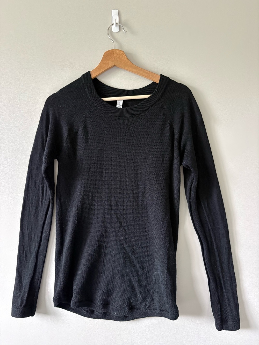 Lululemon Athletica Merino Wool Sweater Longsleeve Top Size 8